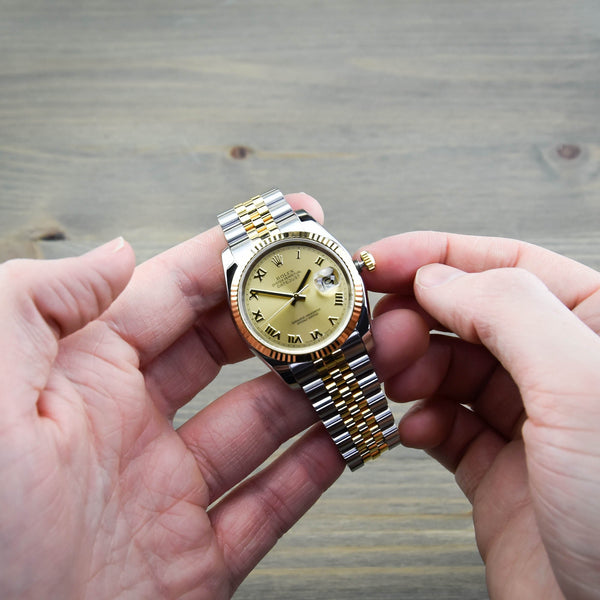 Digital Vs Analogue Watches