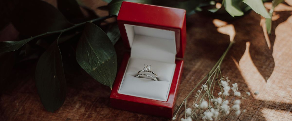 How Can I Sell My Diamond Ring UK?