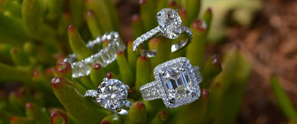 Natural vs Laboratory Grown Diamonds - A Comparison