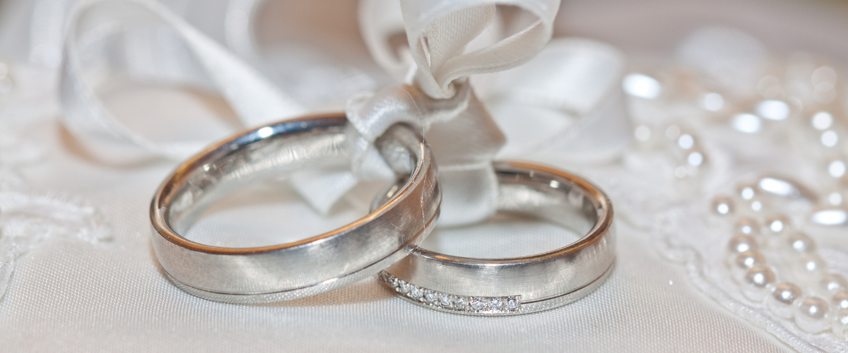 Platinum vs White Gold: Which is Best?