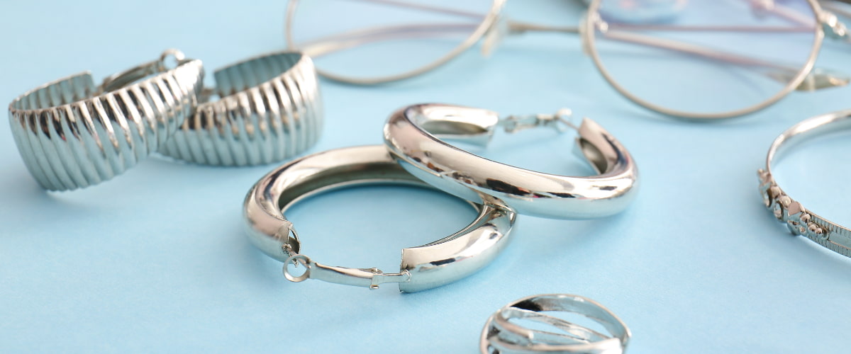 Reasons Why White Gold Turns Yellow and How to Prevent It
