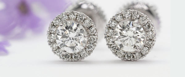 An Expert Guide on How to Clean Earrings