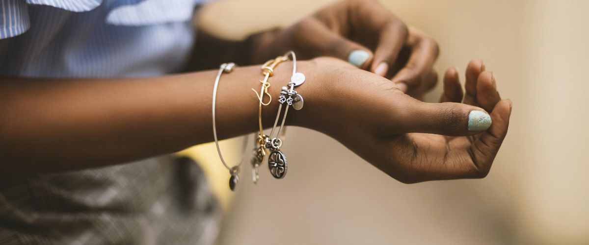 What Is The Standard Length Of A Women's Bracelet