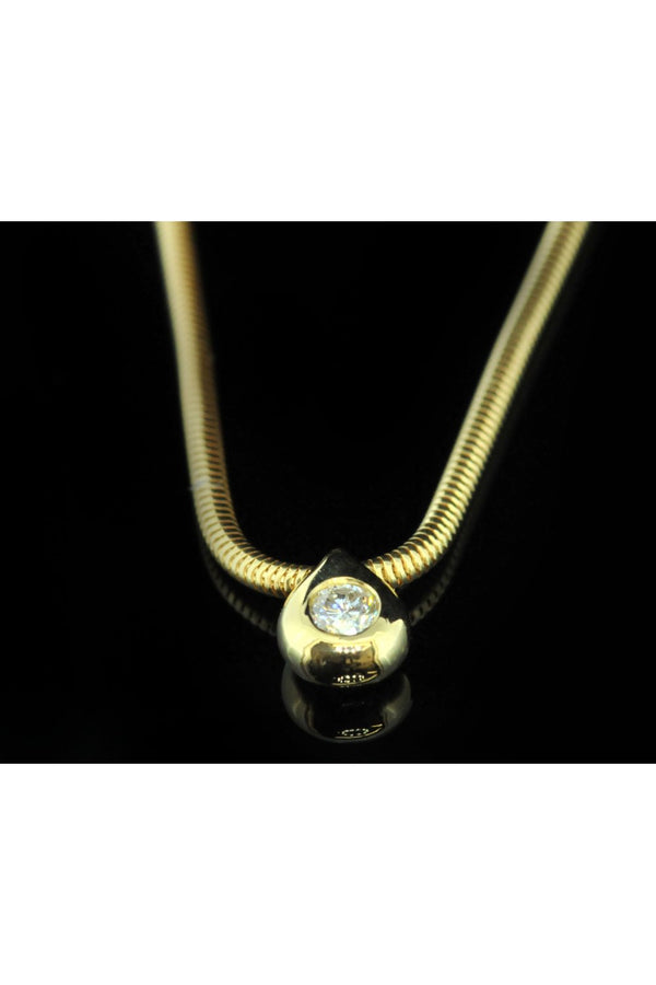 18ct Diamond Drop Pendant and Chain