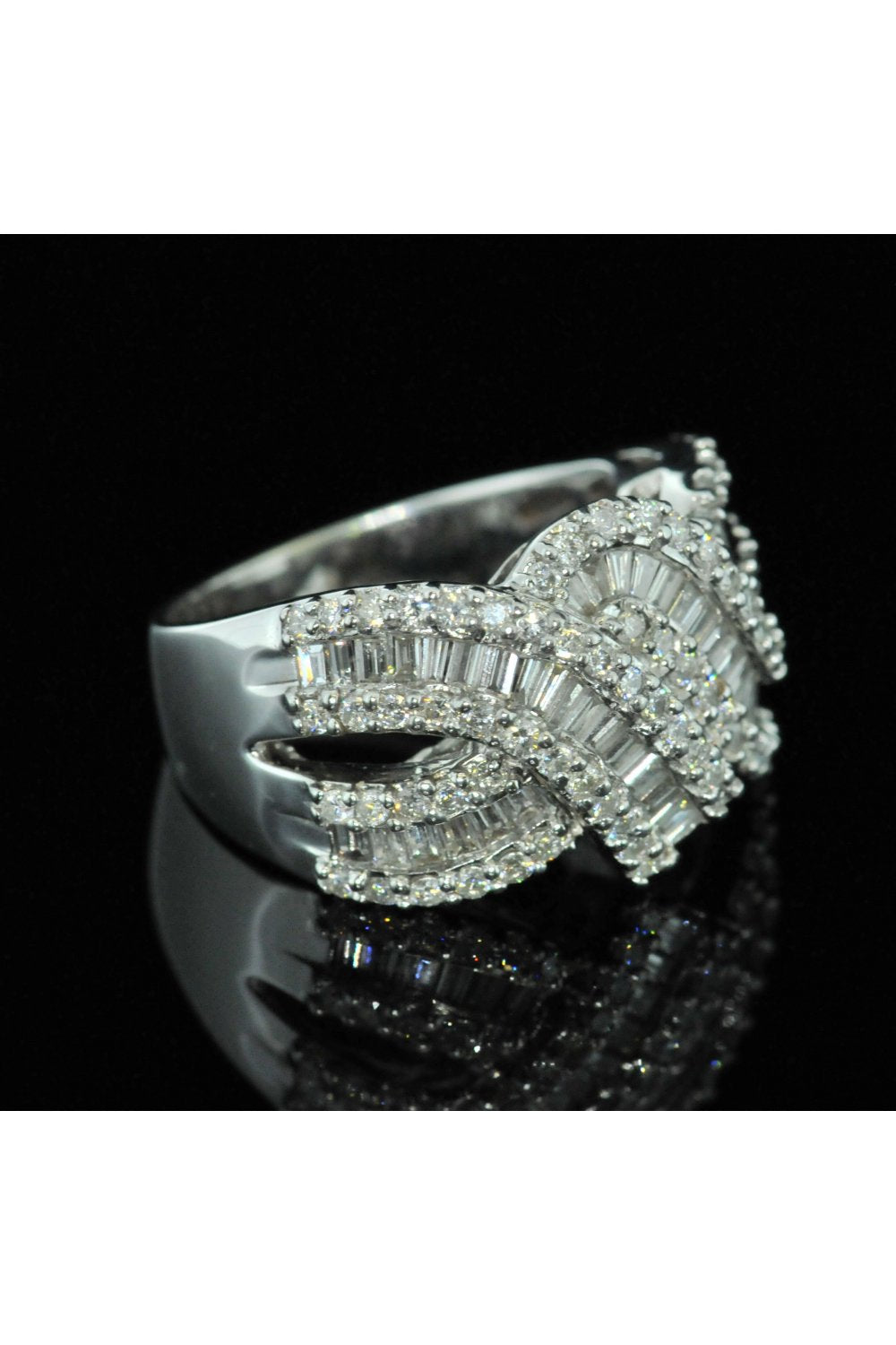 18ct Diamond Cocktail Ring 1.69ct
