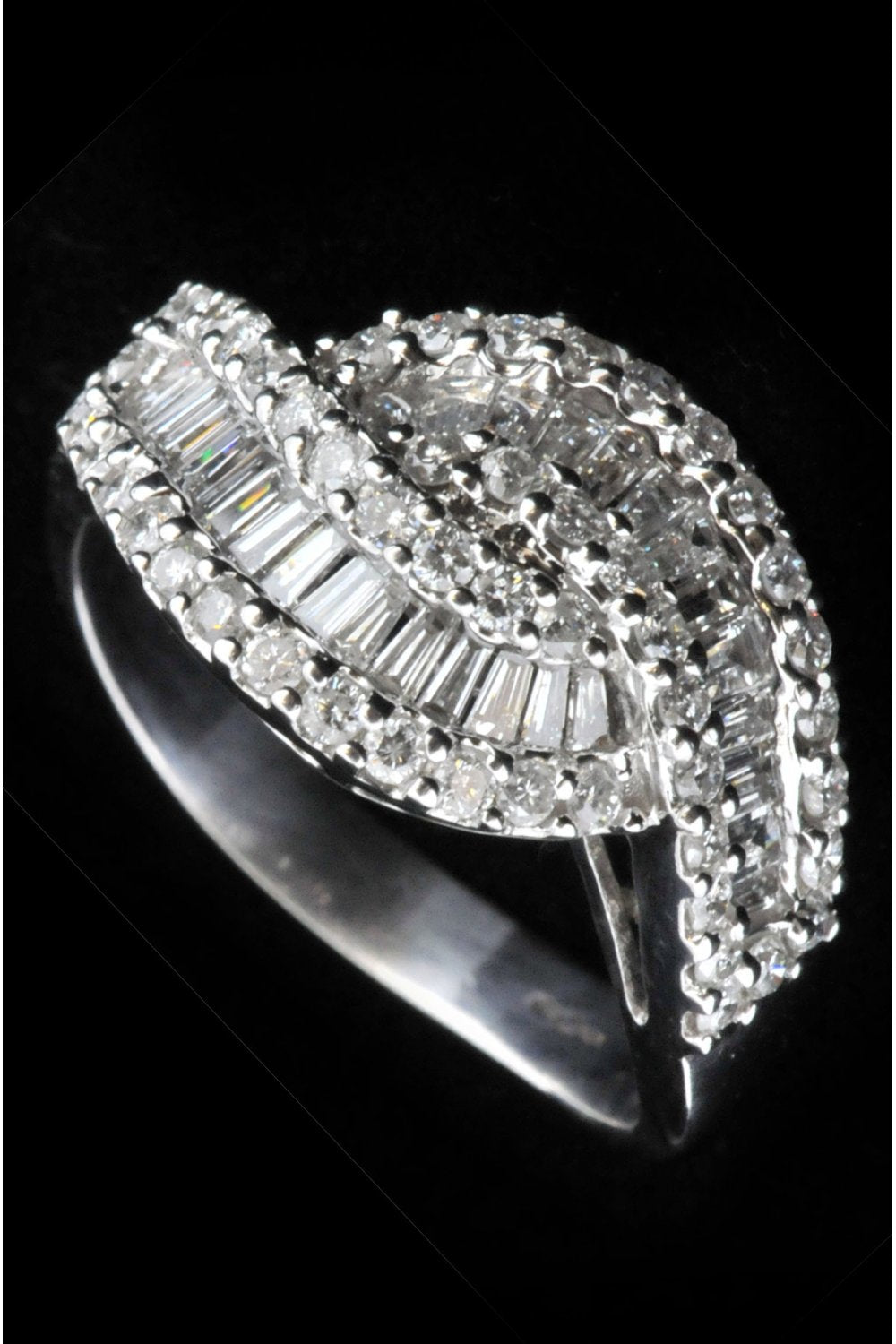 18ct White Gold Diamond Dress Ring 1.49ct