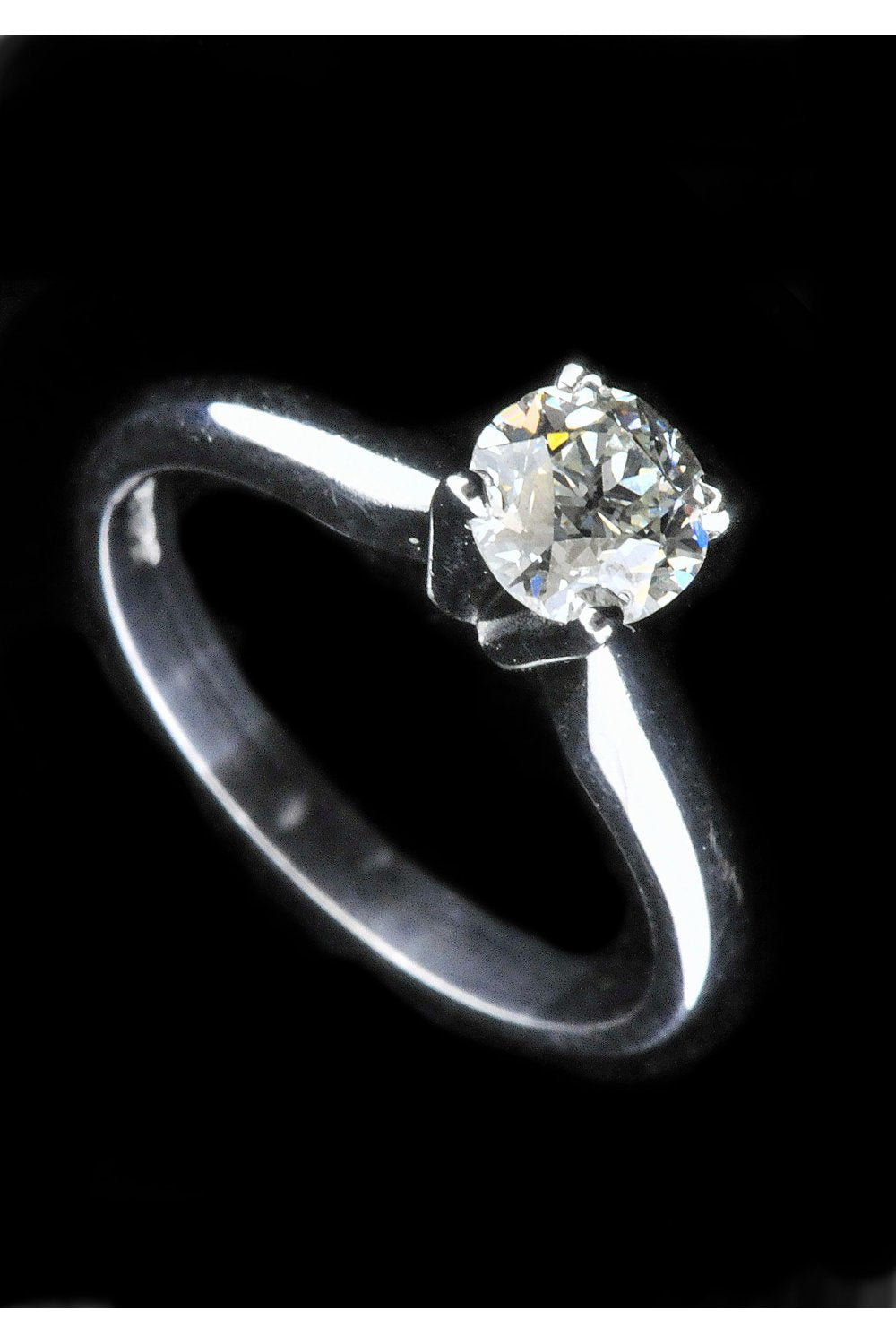 18ct White Gold Four Claw Diamond Solitaire