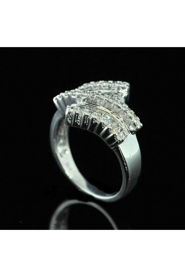 18ct White Gold Diamond Twist Ring