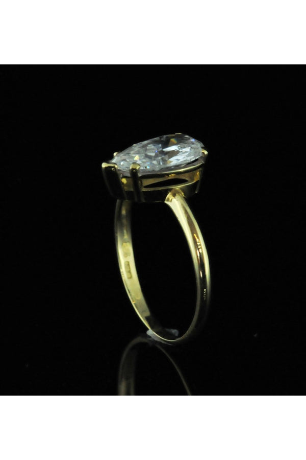 18ct Yellow Gold Pear Cut Diamond Ring 2.10ct