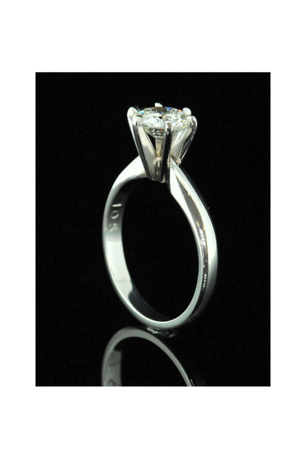 18ct Diamond Solitaire Ring