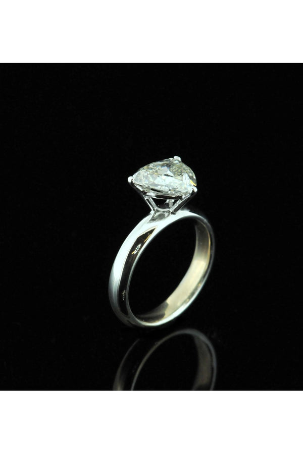 18ct Trilliant Cut Diamond Solitaire Ring 2.04ct