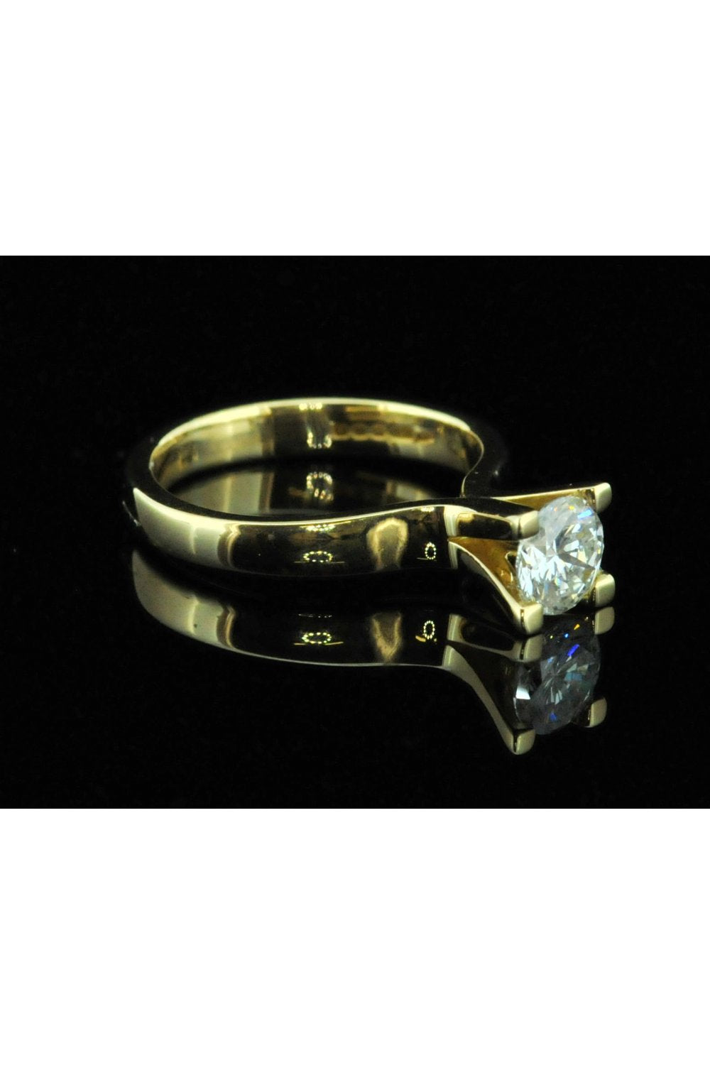 18ct Yellow Gold Engagement Ring 0.68ct