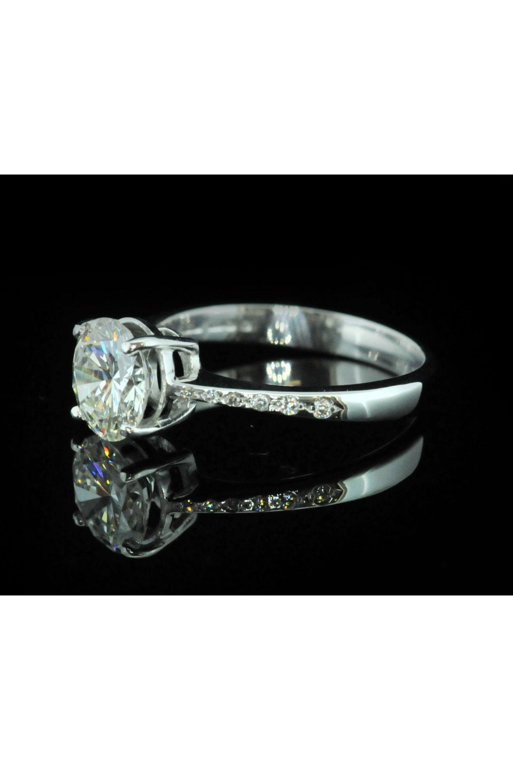 18ct White Gold Engagement Ring