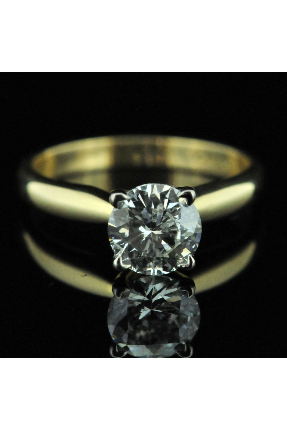 18ct Yellow Gold Diamond Engagement Ring - 1.00ct