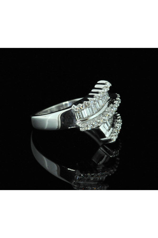 18ct White Gold Diamond Twist Ring