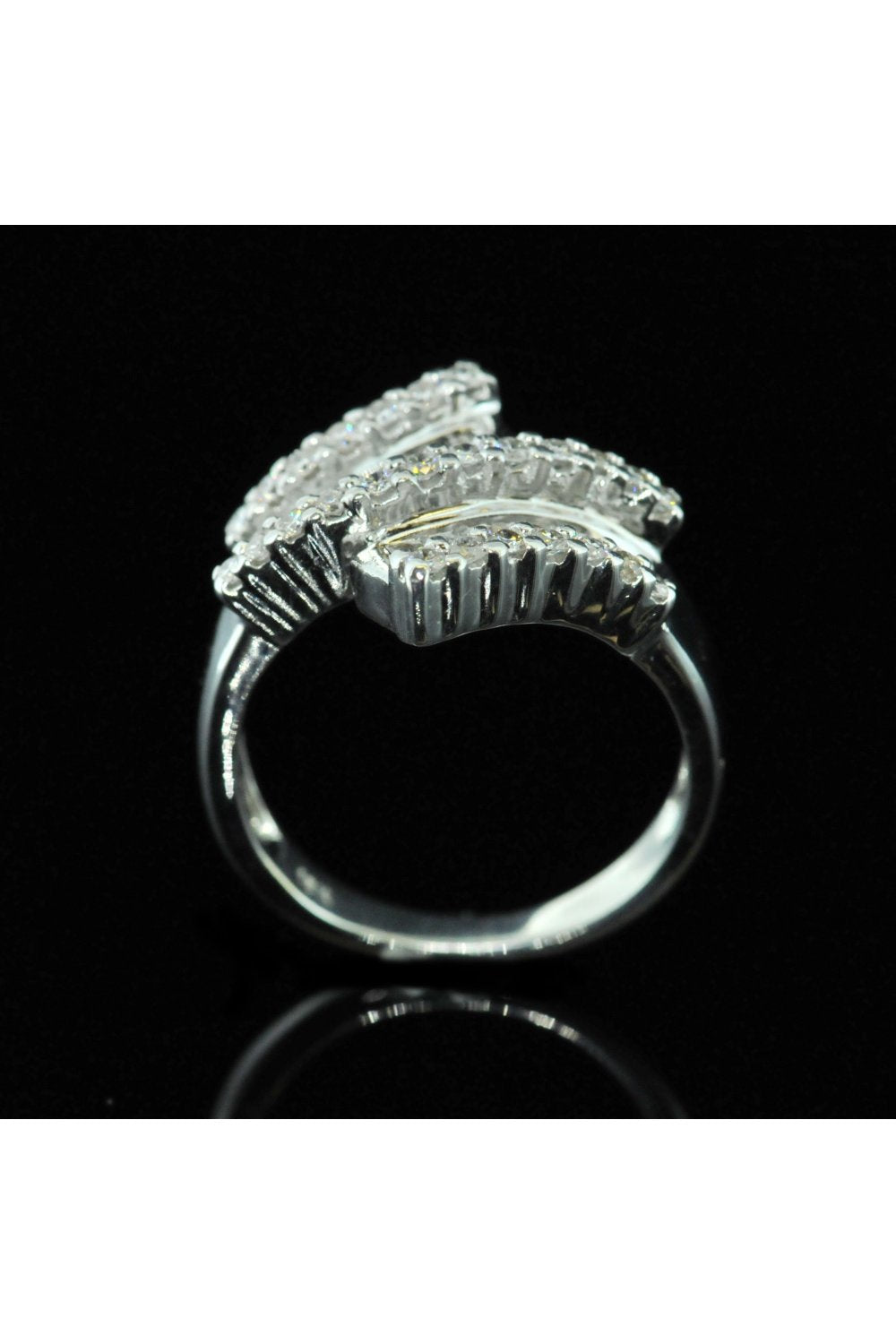 18ct White Gold Diamond Twist Ring
