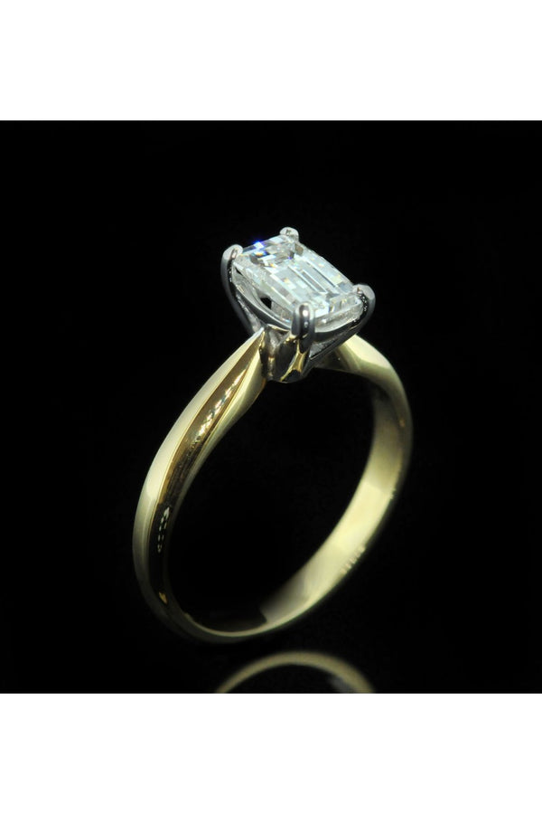 18ct Millenium Cut Diamond Ring 0.93ct