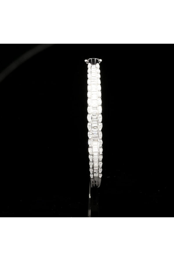 18ct White Gold Diamond Bangle 2.94ct