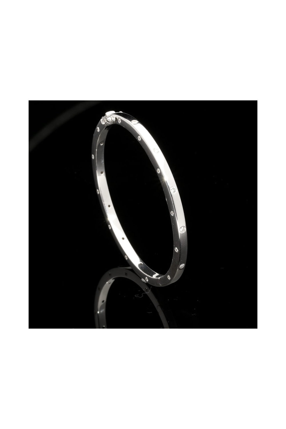 18ct White Gold Diamond Set Bangle.