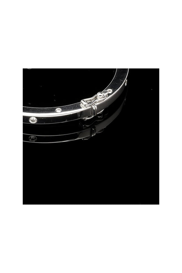 18ct White Gold Diamond Set Bangle.