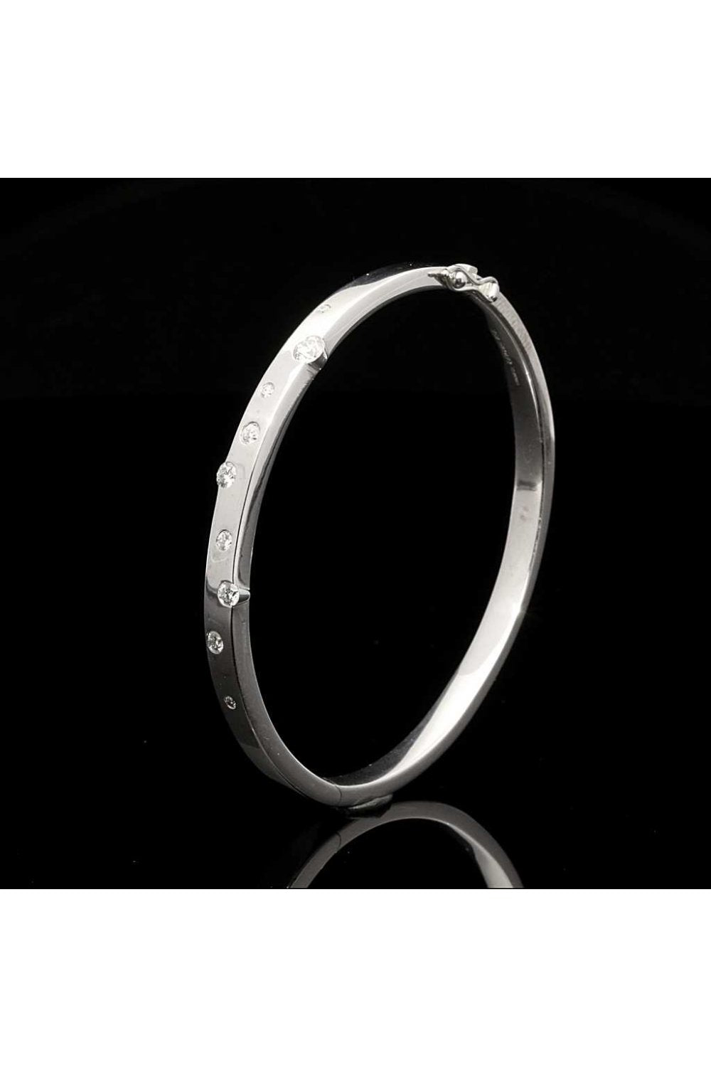 Pre Owned 18ct Gold Luxury Jewellery Cloud Nine Bangle