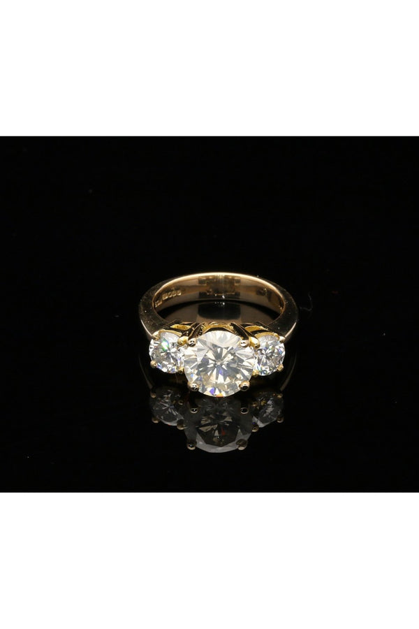 14ct Yellow Gold Three Stone Diamond Ring - 3.05ct