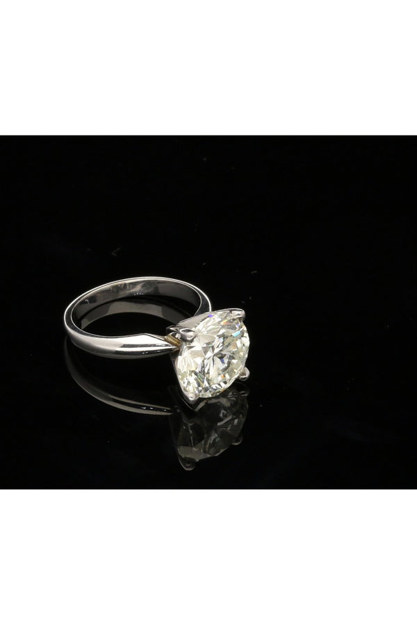 5.76ct Round Brilliant Cut Diamond Engagement Ring