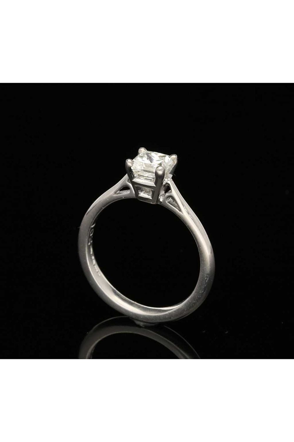 Pre Owned 1.02ct Radiant Cut Diamond Engagement Ring