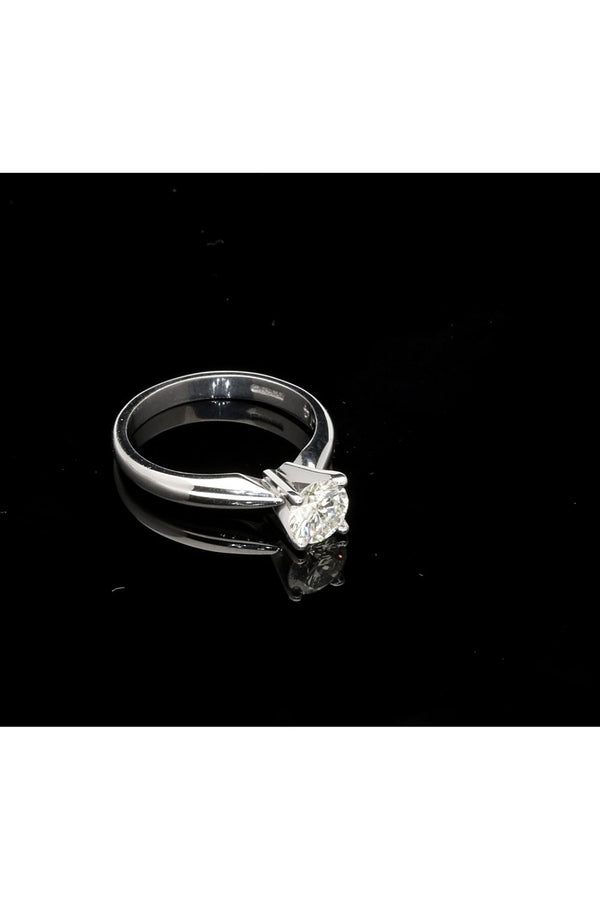0.74ct Round Brilliant Cut Diamond Engagement Ring - 18ct Gold