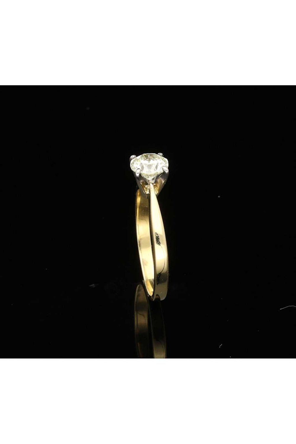 0.94ct Diamond Engagement Ring in 18ct Yellow Gold