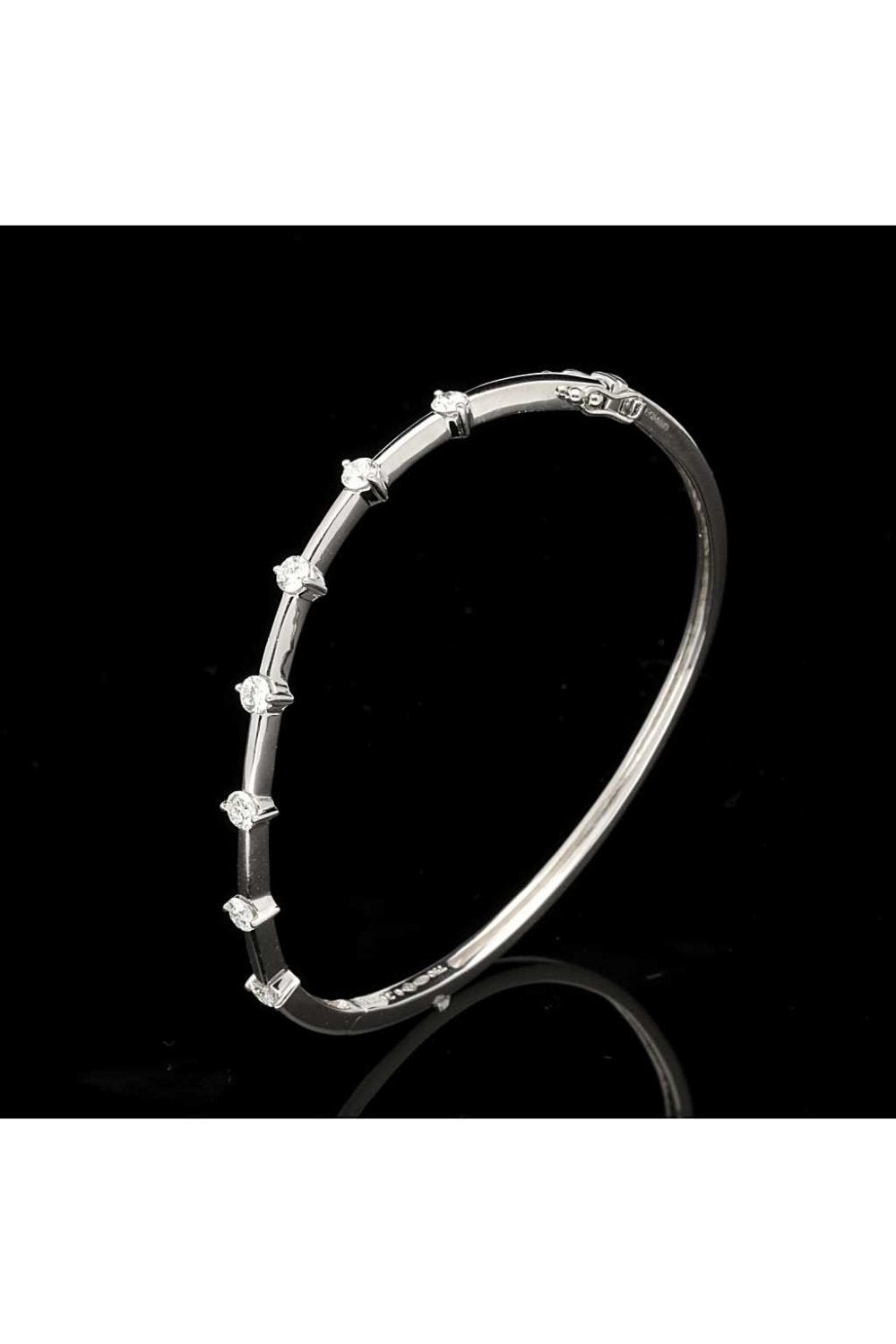 18ct White Gold Diamond Wave Bangle - Second Hand