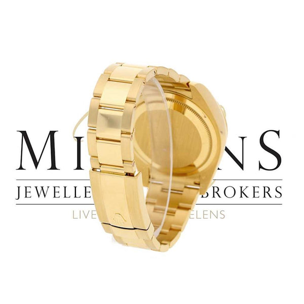 Rolex Sky-Dweller 18ct Yellow Gold - 2014 - 326938