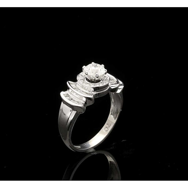 18ct White Gold Bow Tie Diamond Ring