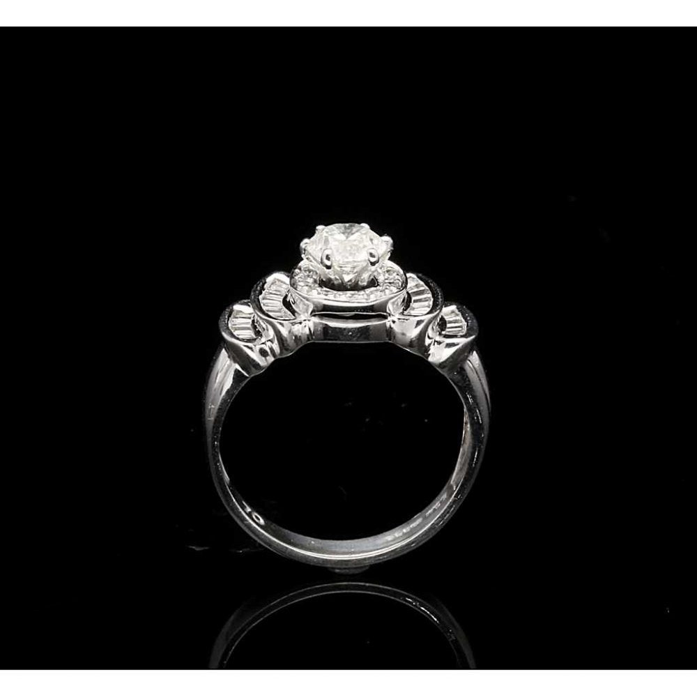 18ct White Gold Bow Tie Diamond Ring
