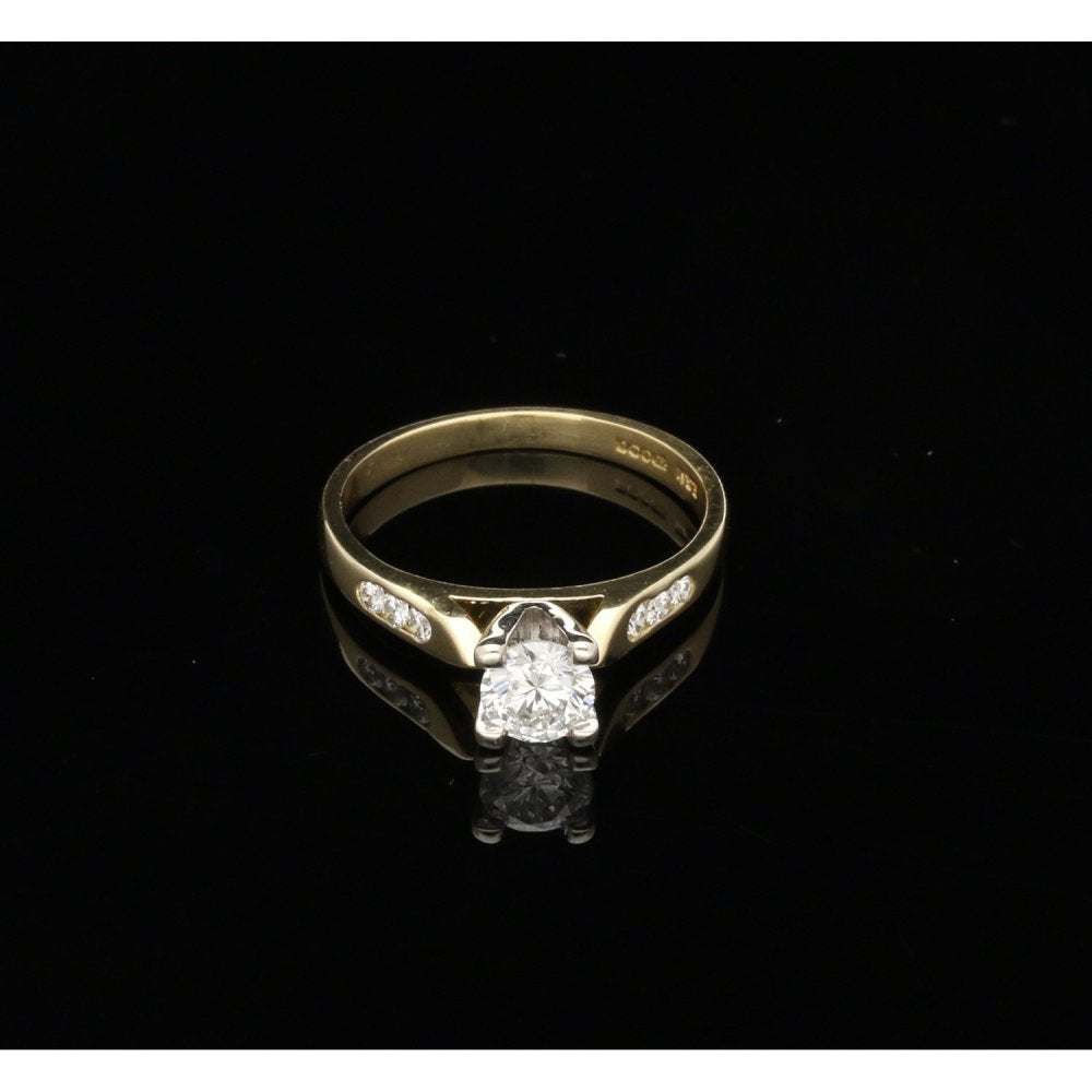 0.54ct Diamond Engagement Ring with Diamond Shoulders -Pre Owned