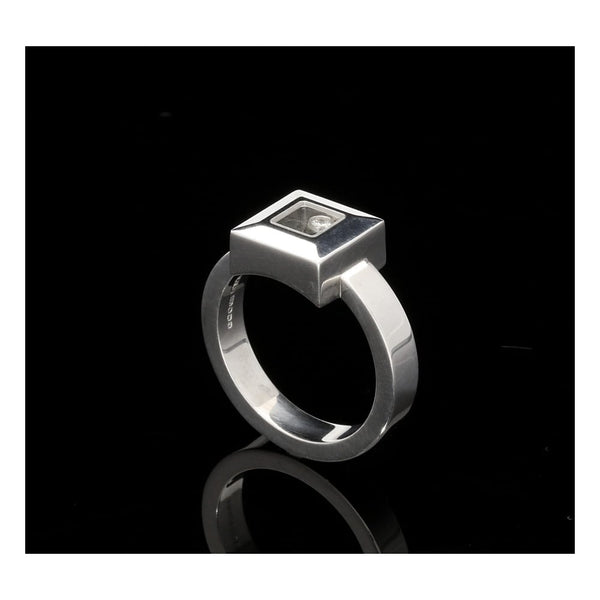 Happy Diamond Square Ring by Chopard