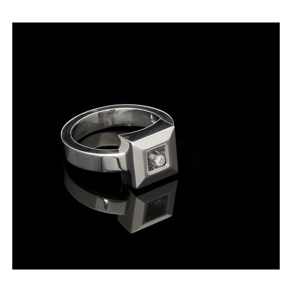 Happy Diamond Square Ring by Chopard
