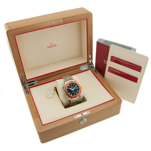 Planet Ocean 23230462101002 - 45.5mm - Orange Bezel - 2017