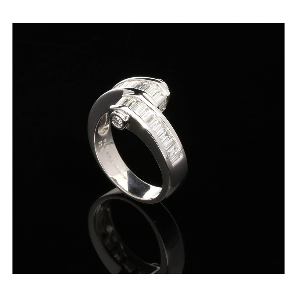 18ct White Gold 1.37ct Fancy Diamond Ring