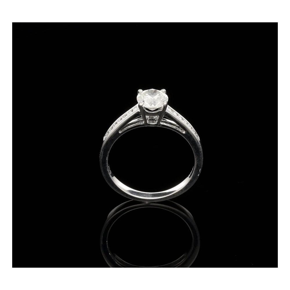 18ct White Gold 0.85ct Diamond Engagement Ring