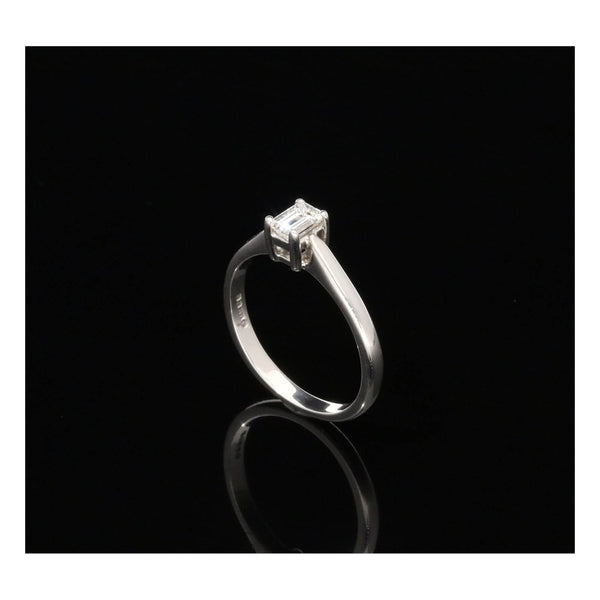 18ct White Gold 0.29ct Emerald Cut Diamond Engagement Ring