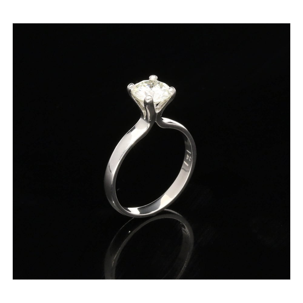 Platinum 1.21ct Round Brilliant Cut Diamond Engagement Ring