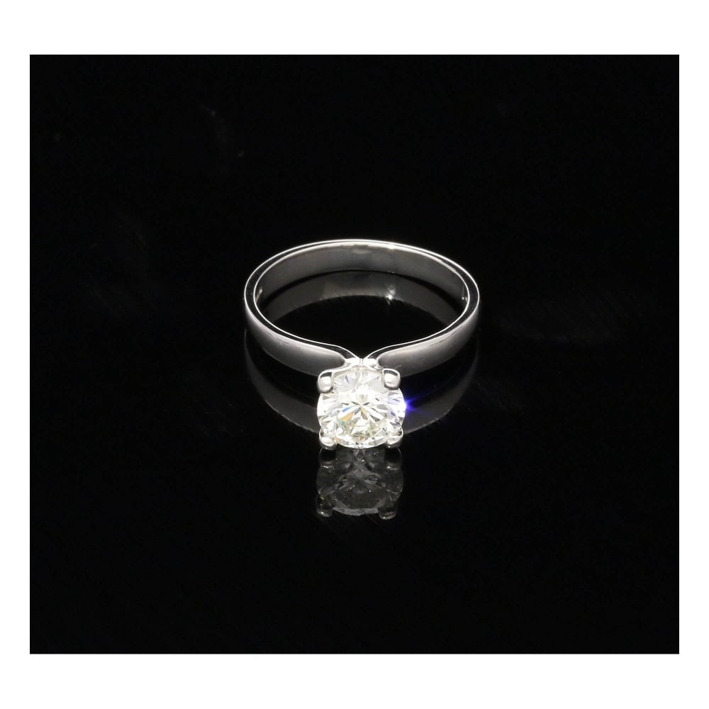 Platinum 1.21ct Round Brilliant Cut Diamond Engagement Ring