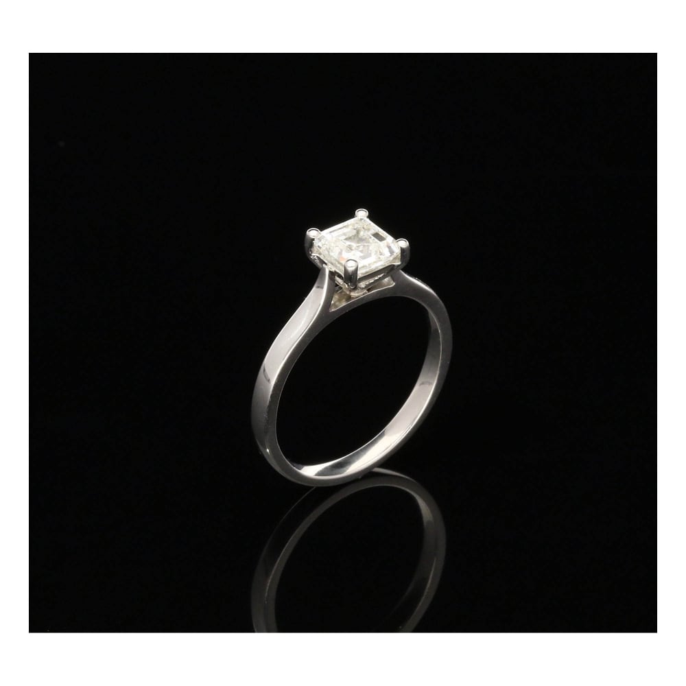 Platinum GIA Certified 1.01ct Diamond Engagement Ring