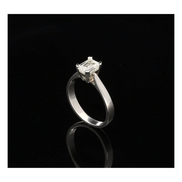 Platinum 0.86ct Emerald Cut Diamond Engagement Ring