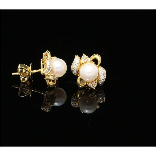 18ct Yellow Gold Diamond & Pearl Earrings