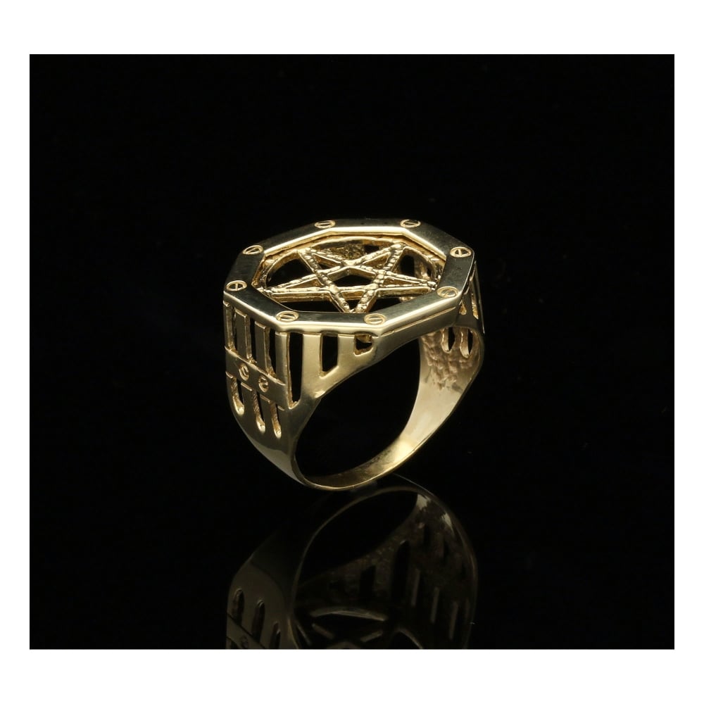 9ct Yellow Gold 5 Pointed Star Ring