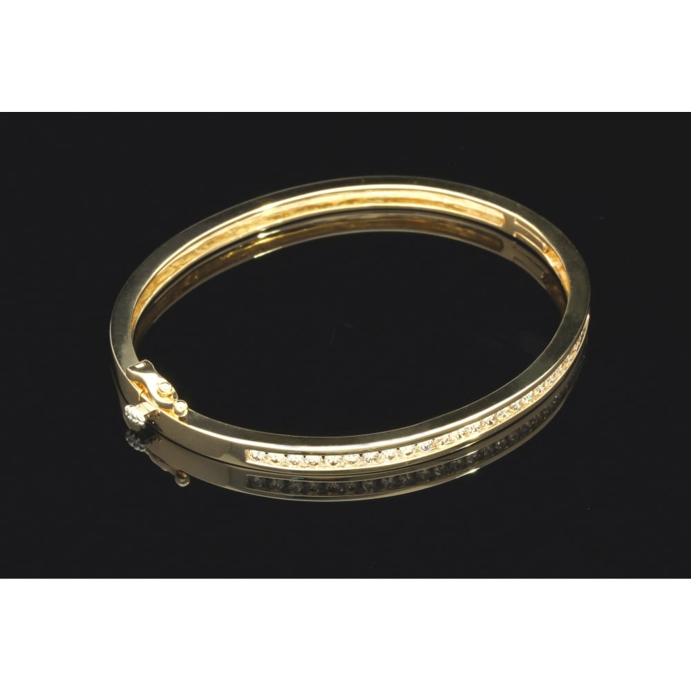 1.00ct Diamond Bangle 9ct Yellow Gold