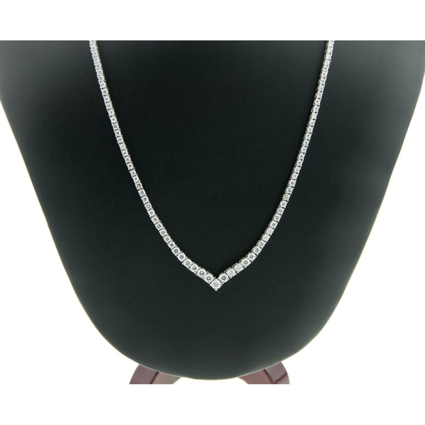 18ct White Gold Graduated Diamond Tennis Collarette