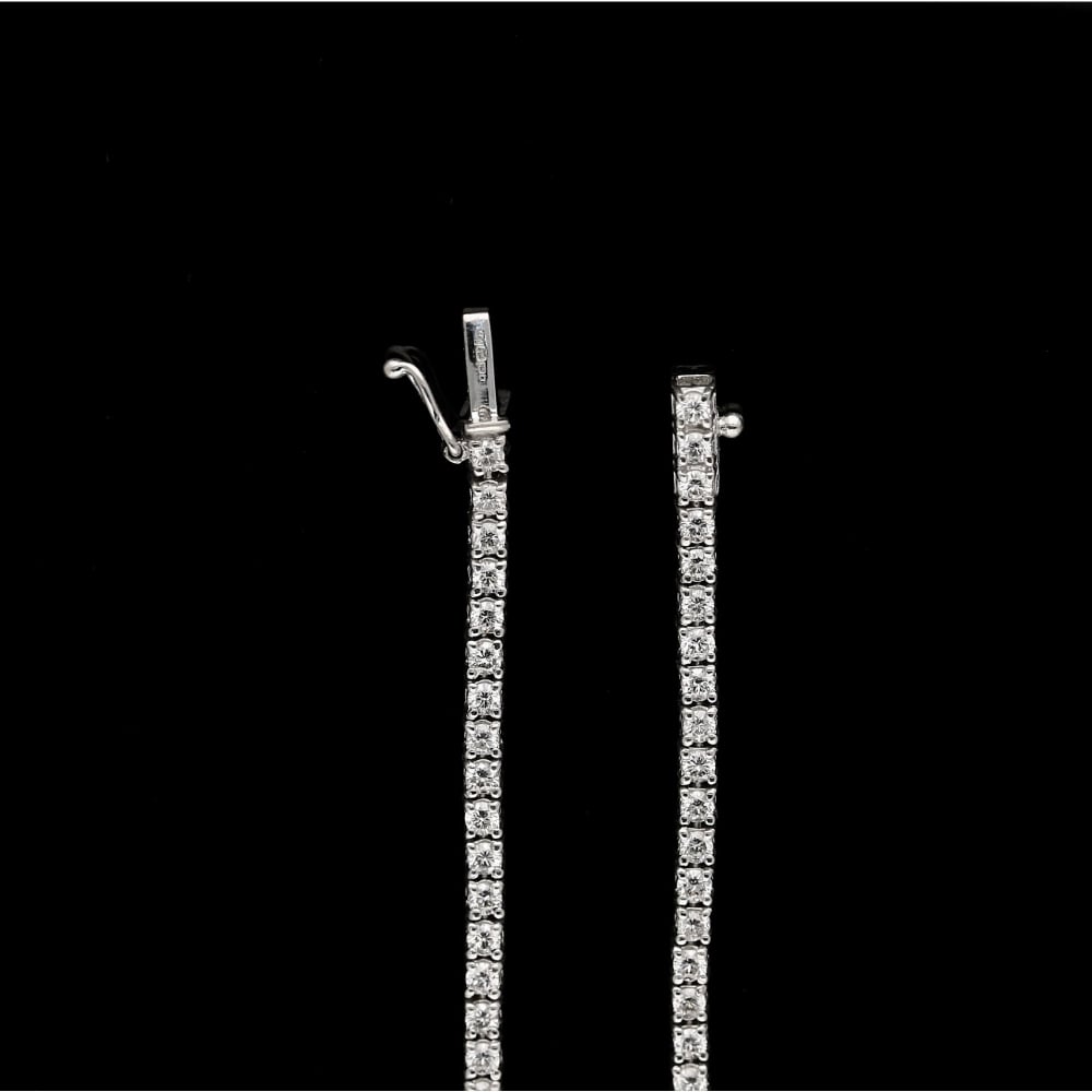 18ct White Gold Graduated Diamond Tennis Collarette